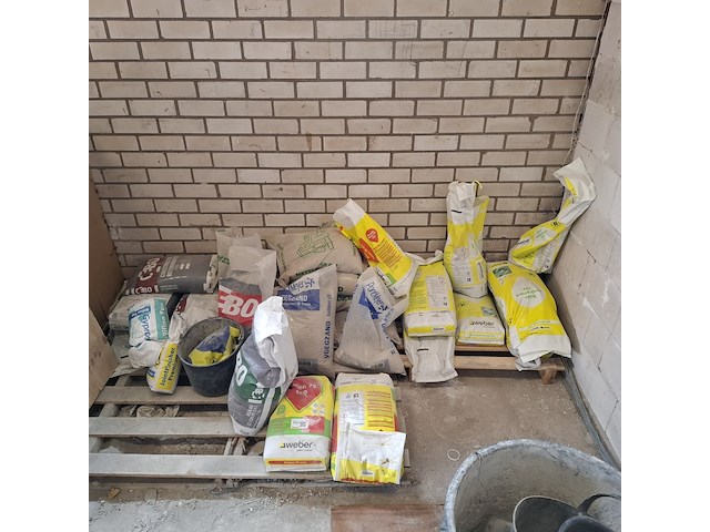 Divers bouwbenodigdheden - afbeelding 4 van  11