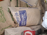 Divers bouwbenodigdheden - afbeelding 10 van  11