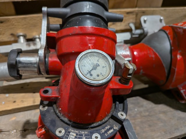Divers brandweermateriaal - afbeelding 12 van  13