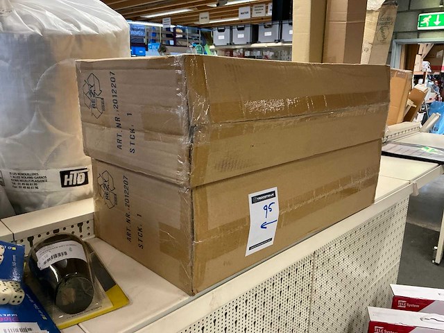 Divers buitenspeelgoed - afbeelding 8 van  11