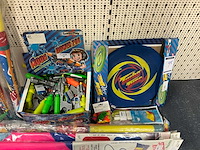 Divers buitenspeelgoed - afbeelding 9 van  11