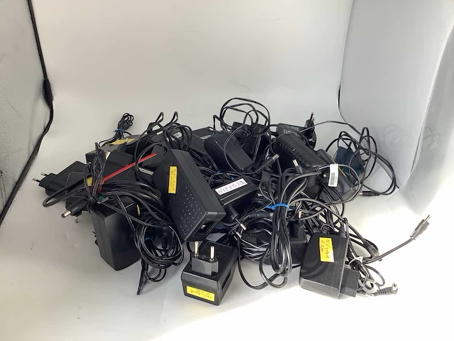 Divers computeronderdeel adapters (20x) - afbeelding 1 van  8