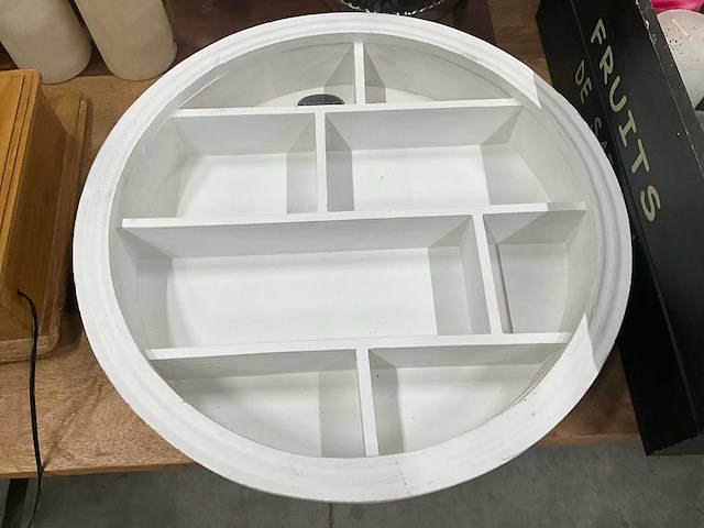 Divers decoratiemateriaal, verlichting en kaarsen - afbeelding 3 van  13