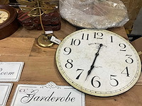 Divers decoratiemateriaal, verlichting en kaarsen - afbeelding 6 van  13