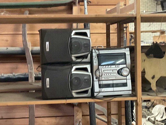 Divers decoratiemateriaal - afbeelding 8 van  17