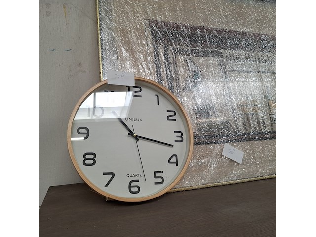 Divers decoratiemateriaal - afbeelding 9 van  10