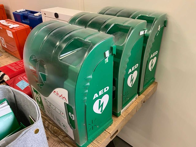 Divers ehbo materiaal - afbeelding 4 van  8