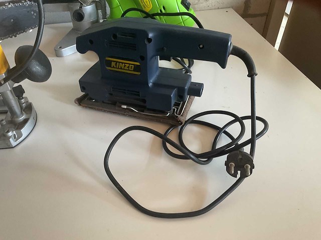 Divers elektrisch hand- en tuingereedschap - afbeelding 2 van  2