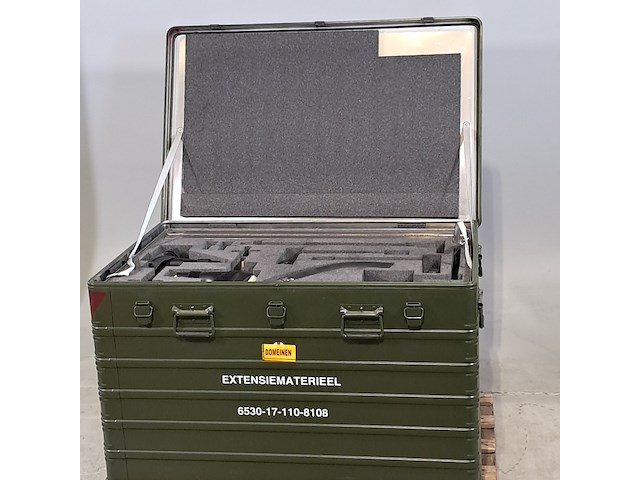 Divers extensiematerieel in transportkist, o.a blanco - afbeelding 1 van  8