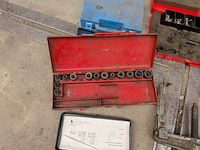 Divers garagegereedschap - afbeelding 13 van  16