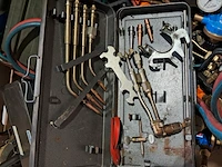 Divers gereedschap en werkplaatsinventaris - afbeelding 11 van  13