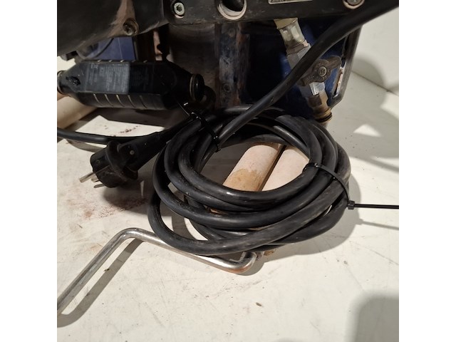 Divers gereedschap, o.a. carat, hilti, kress - afbeelding 44 van  44