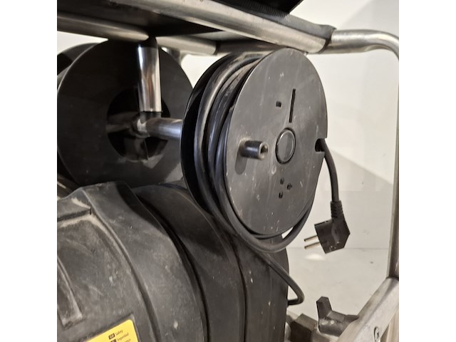 Divers gereedschap, o.a. carat, stihl, wagner - afbeelding 19 van  46