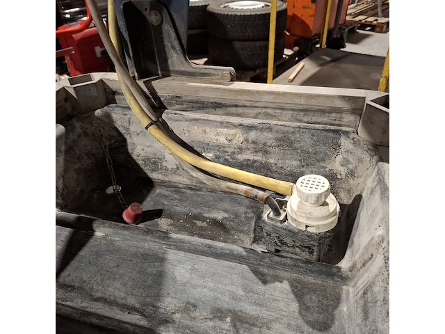 Divers gereedschap, o.a. carat, stihl, wagner - afbeelding 41 van  46