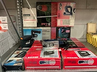 Divers gereedschap o.a decoupeerzagen/hot air guns (12x)