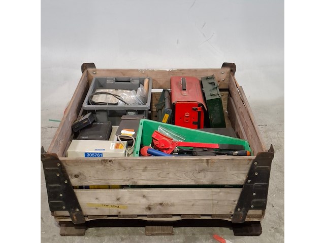 Divers gereedschap, o.a. fluke - afbeelding 1 van  7