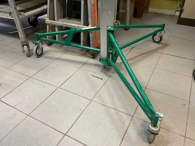 Divers gereedschap (plafond-werkzaamheden) - afbeelding 22 van  28