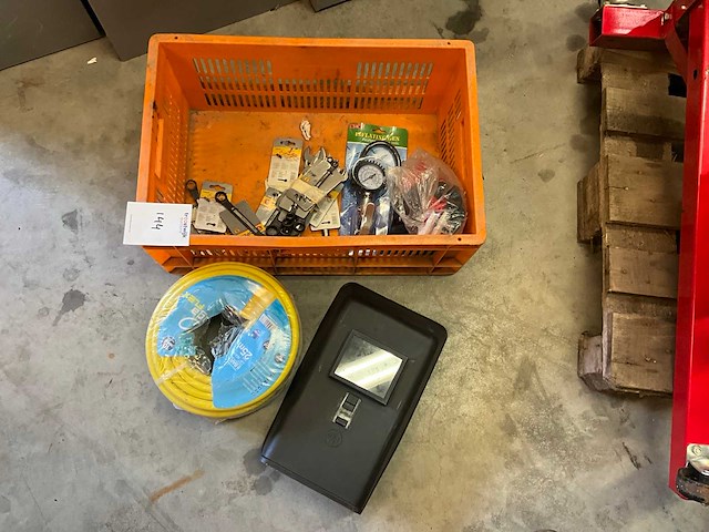 Divers gereedschap - afbeelding 1 van  6