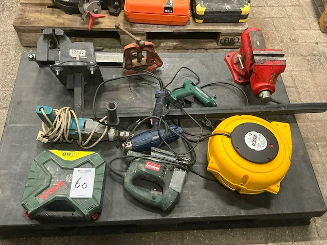 Divers gereedschap - afbeelding 1 van  6