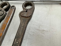 Divers handgereedschap (12x) - afbeelding 2 van  2