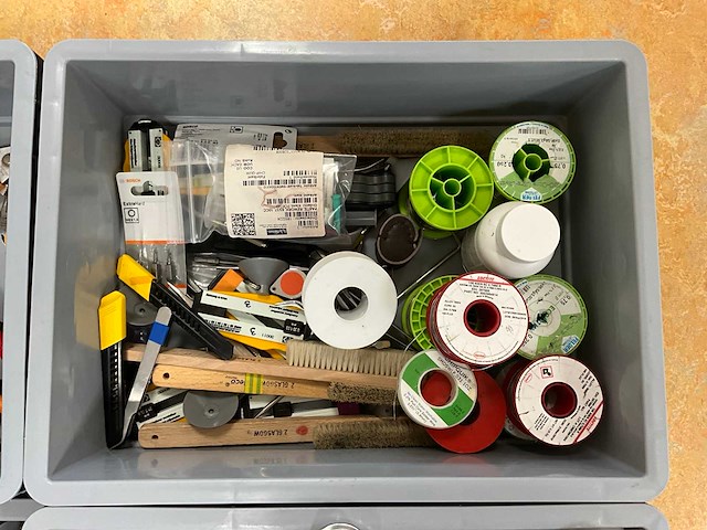 Divers handgereedschap en hulpmiddelen - afbeelding 5 van  6