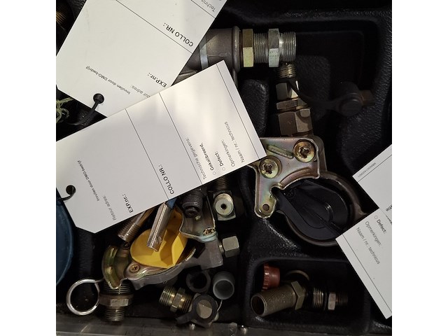 Divers handgereedschap en onderdelen - afbeelding 6 van  16