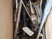 Divers handgereedschap en onderdelen - afbeelding 16 van  16