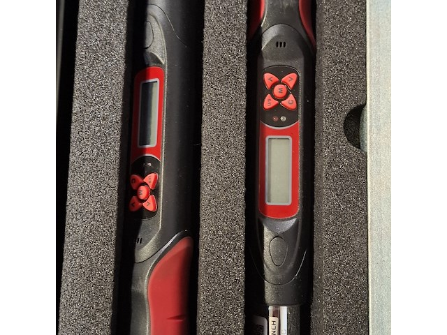 Divers handgereedschap in 2x transportkoffer, o.a track wrench - afbeelding 7 van  15