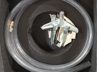 Divers handgereedschap in 2x transportkoffer, o.a track wrench - afbeelding 14 van  15