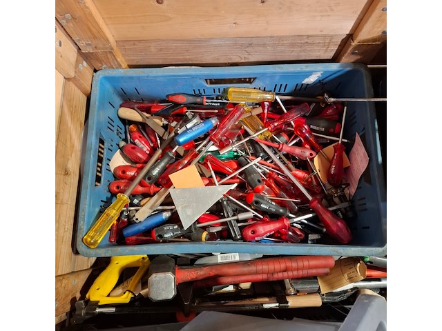 Divers handgereedschap, o.a. stanley - afbeelding 9 van  10