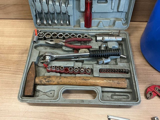 Divers handgereedschap - afbeelding 3 van  8