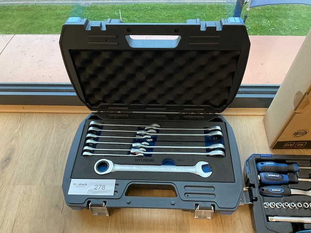 Divers handgereedschap - afbeelding 3 van  10