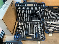 Divers handgereedschap - afbeelding 4 van  10