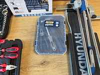 Divers handgereedschap - afbeelding 8 van  10