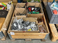 Divers handgereedschap - afbeelding 1 van  11