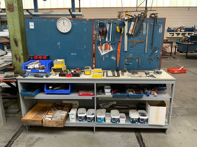 Divers handgereedschap - afbeelding 1 van  7