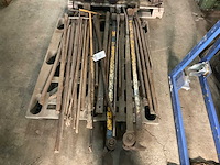 Divers handgereedschap - afbeelding 1 van  2