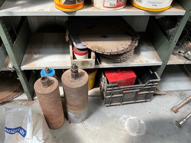 Divers handgereedschap - afbeelding 12 van  25
