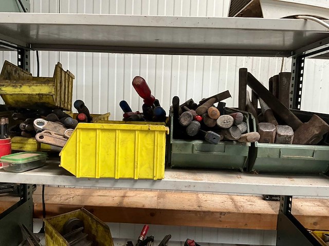 Divers handgereedschap - afbeelding 2 van  25