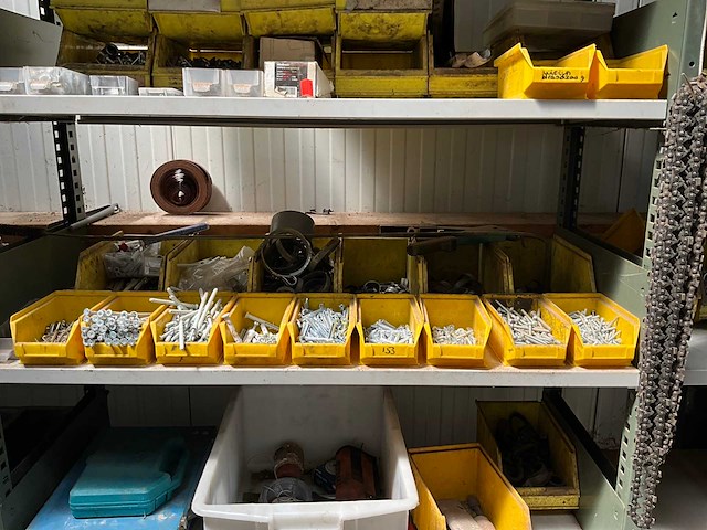 Divers handgereedschap - afbeelding 9 van  25