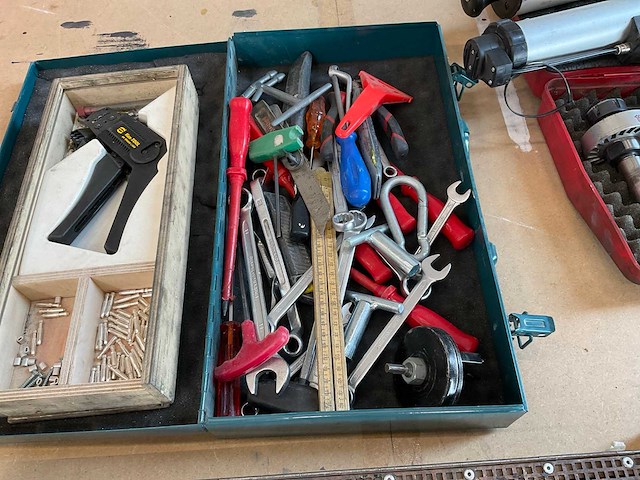 Divers handgereedschap - afbeelding 5 van  8