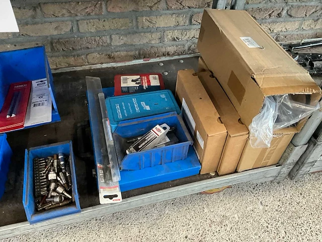 Divers handgereedschap - afbeelding 5 van  7