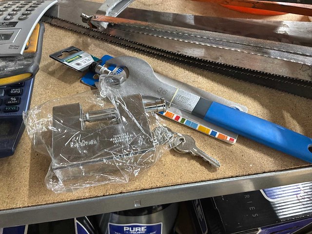 Divers handgereedschap - afbeelding 4 van  5
