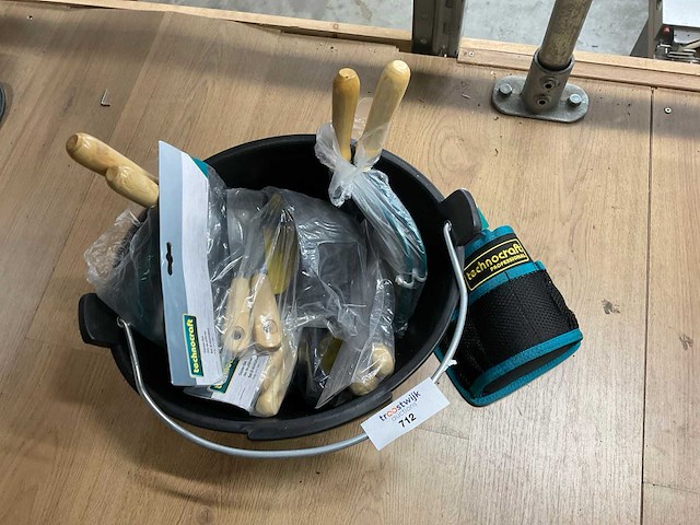 Divers handgereedschap - afbeelding 1 van  3