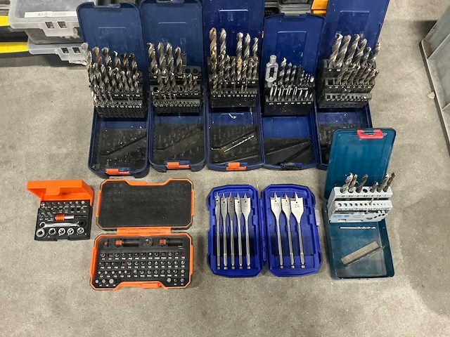 Divers handgereedschap - afbeelding 4 van  7
