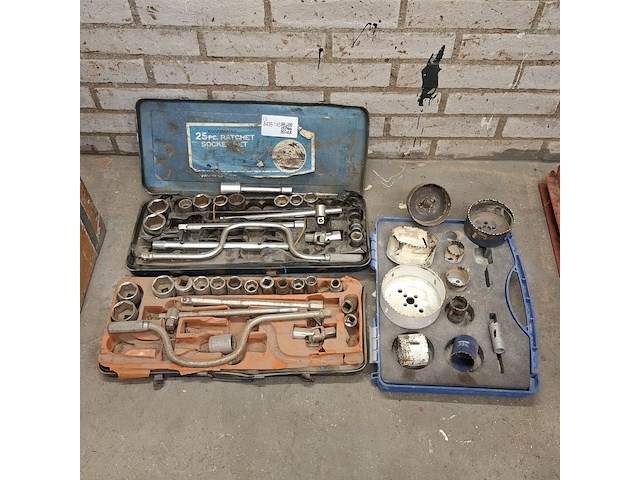 Divers handgereedschap - afbeelding 1 van  4