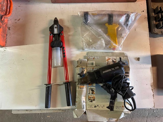 Divers handgereedschap - afbeelding 1 van  8