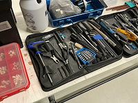 Divers handgereedschap - afbeelding 8 van  11