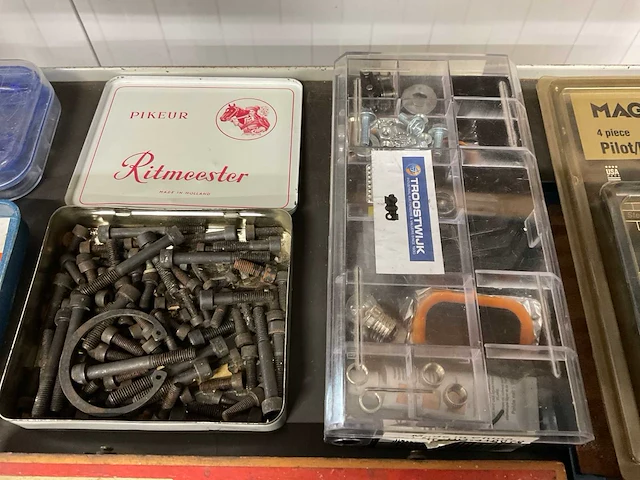 Divers handgereedschap - afbeelding 4 van  7