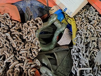 Divers hijsmateriaal en sneeuwkettingen - afbeelding 7 van  8